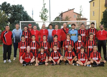 Intrepida regina. Quattro vittorie di fila lanciano al vertice la corazzata rossonera di mister La Torre