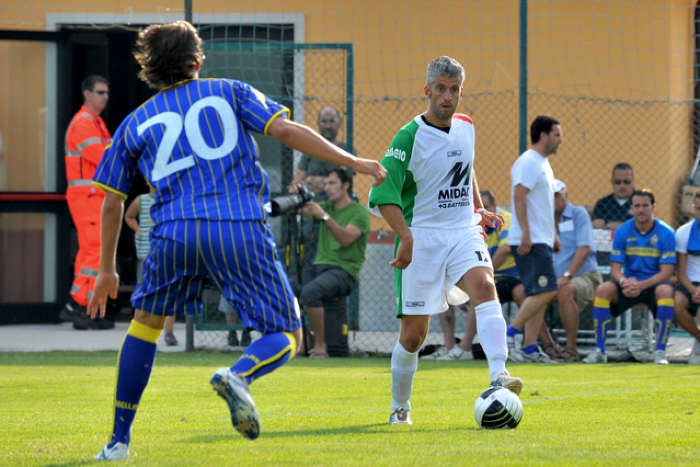 Mercato, ultimi ritocchi. Doppio colpo del Ponte Crencano