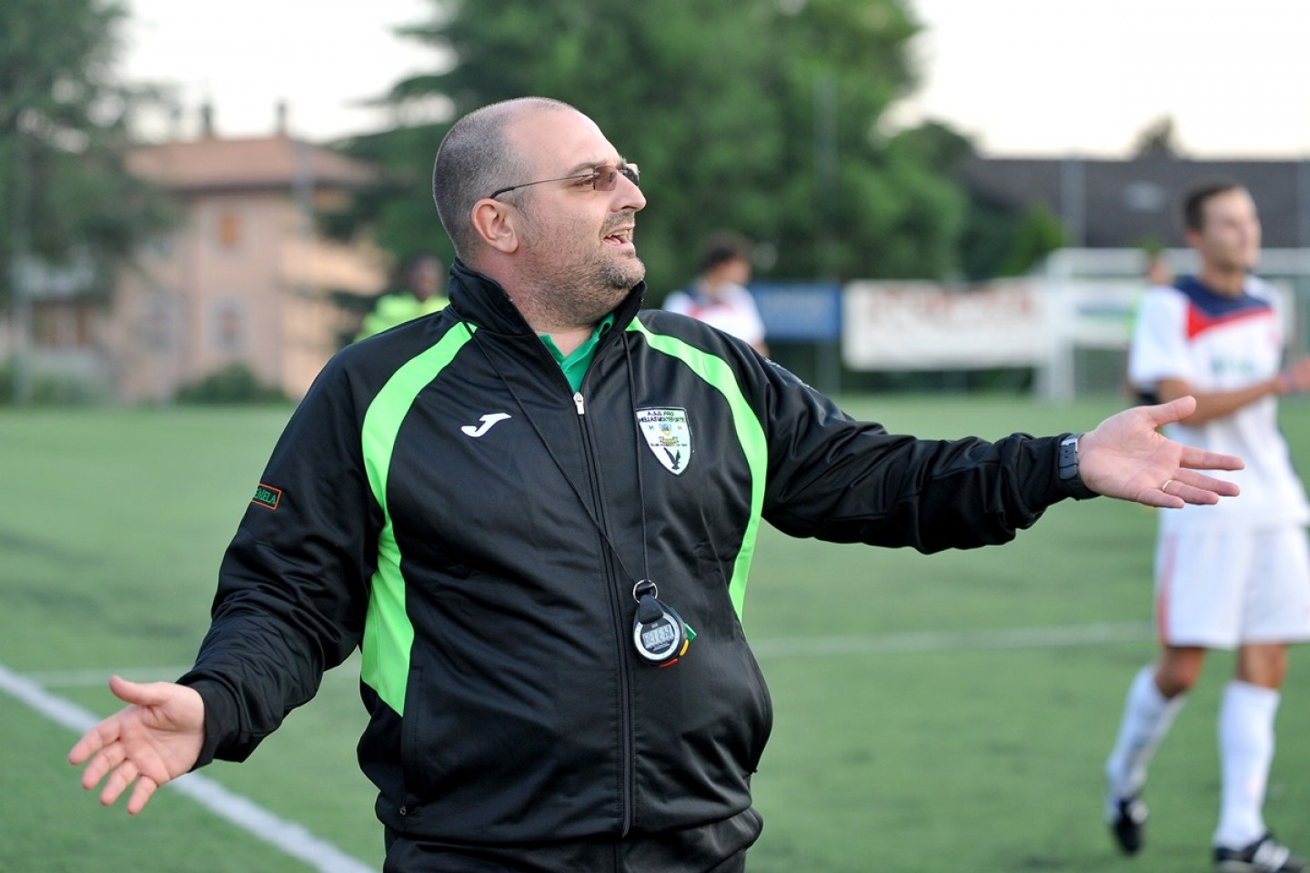 Hellas Monteforte, Simone Bragantini non è più l’allenatore dei neroverdi. Il tecnico: “Confermo tutto”