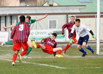 Clamoroso a San Bonifacio, Peter Taccardi è il futuro del calcio a tinte rossoblù. Il tecnico: “La Promozione? La sfida che aspettavo. Sono carico”